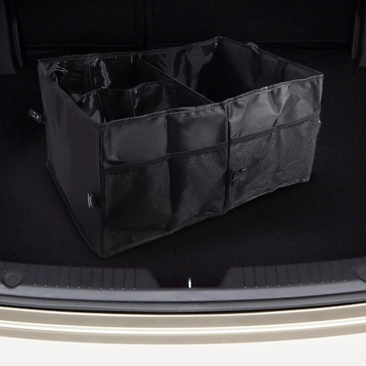 Trunk organizer in a car trunk